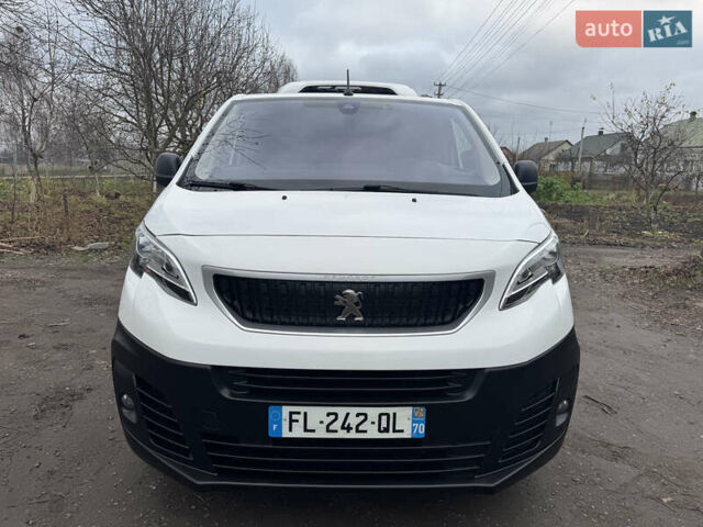 Белый Пежо Эксперт груз.-пасс., объемом двигателя 2 л и пробегом 255 тыс. км за 18800 $, фото 53 на Automoto.ua