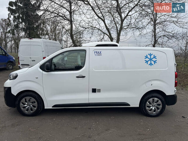 Белый Пежо Эксперт груз.-пасс., объемом двигателя 2 л и пробегом 255 тыс. км за 18800 $, фото 46 на Automoto.ua