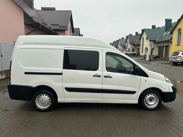 Белый Пежо Эксперт груз.-пасс., объемом двигателя 1.6 л и пробегом 300 тыс. км за 5400 $, фото 2 на Automoto.ua