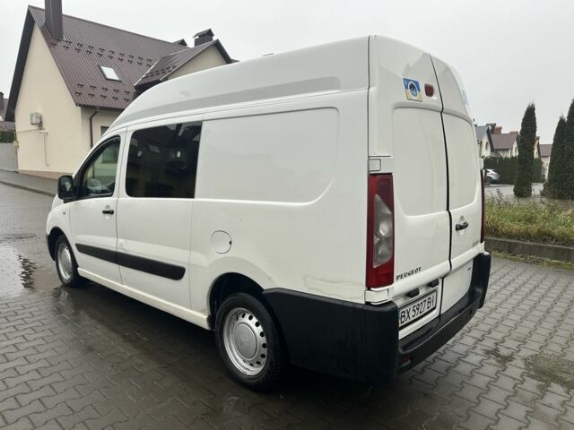 Белый Пежо Эксперт груз.-пасс., объемом двигателя 1.6 л и пробегом 300 тыс. км за 5400 $, фото 5 на Automoto.ua