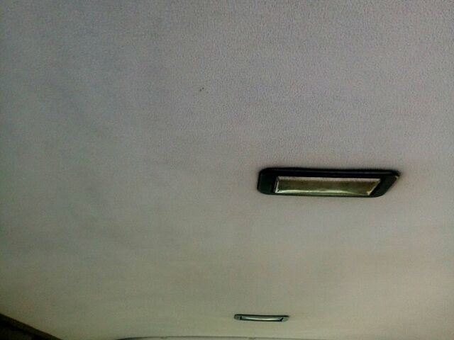 Пежо Эксперт груз.-пасс. 2005 в Южноукраинске на Automoto.ua Белый Пежо Эксперт груз.-пасс., объемом двигателя 1.9 л и пробегом 340 тыс. км за 4000 $, фото 4 на Automoto.ua