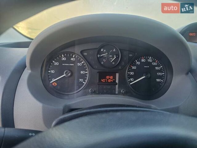 Чорний Пежо Експерт вант.-пас., об'ємом двигуна 2 л та пробігом 407 тис. км за 4000 $, фото 2 на Automoto.ua