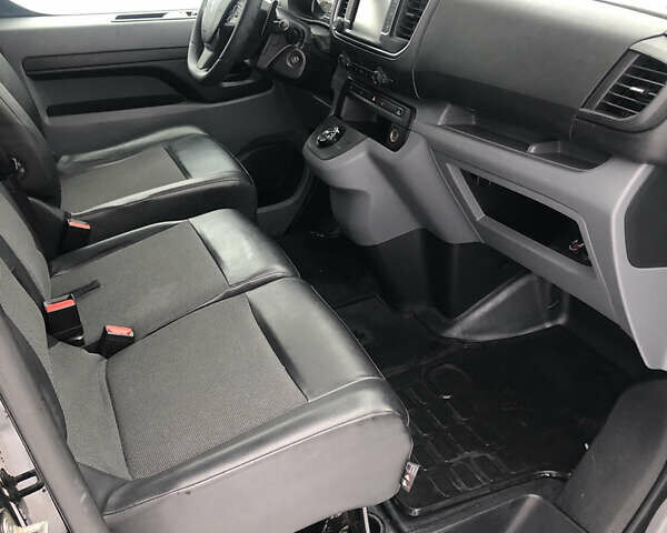 Черный Пежо Эксперт груз.-пасс., объемом двигателя 1.56 л и пробегом 207 тыс. км за 14300 $, фото 8 на Automoto.ua