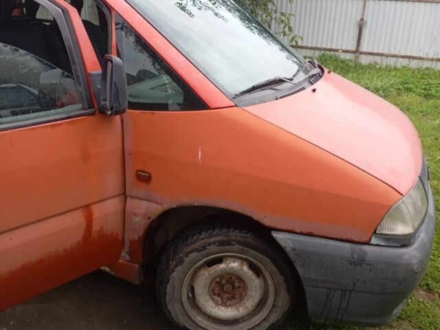 Черный Пежо Эксперт груз.-пасс., объемом двигателя 1.8 л и пробегом 185 тыс. км за 1800 $, фото 5 на Automoto.ua