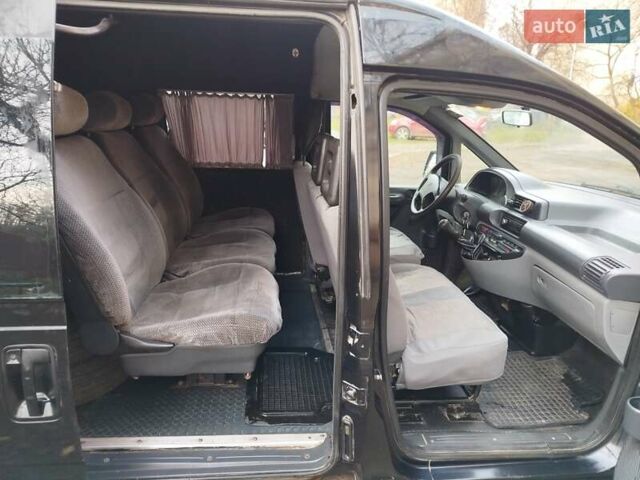 Черный Пежо Эксперт груз.-пасс., объемом двигателя 1.87 л и пробегом 441 тыс. км за 3200 $, фото 3 на Automoto.ua