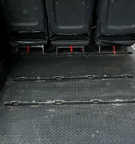 Чорний Пежо Експерт вант.-пас., об'ємом двигуна 2 л та пробігом 450 тис. км за 9000 $, фото 11 на Automoto.ua