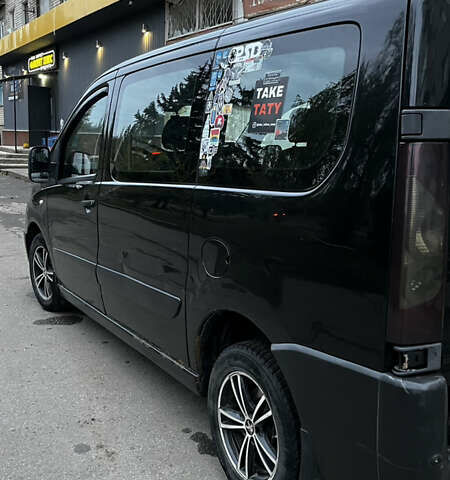 Чорний Пежо Експерт вант.-пас., об'ємом двигуна 2 л та пробігом 450 тис. км за 9000 $, фото 3 на Automoto.ua