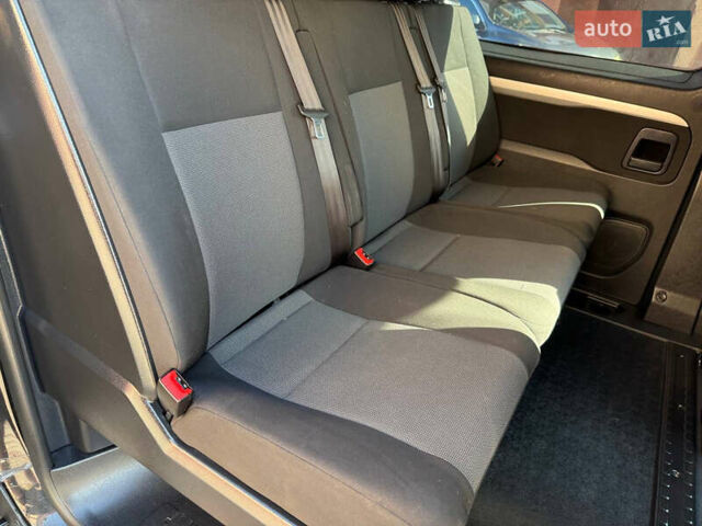 Черный Пежо Эксперт груз.-пасс., объемом двигателя 2 л и пробегом 208 тыс. км за 19700 $, фото 59 на Automoto.ua