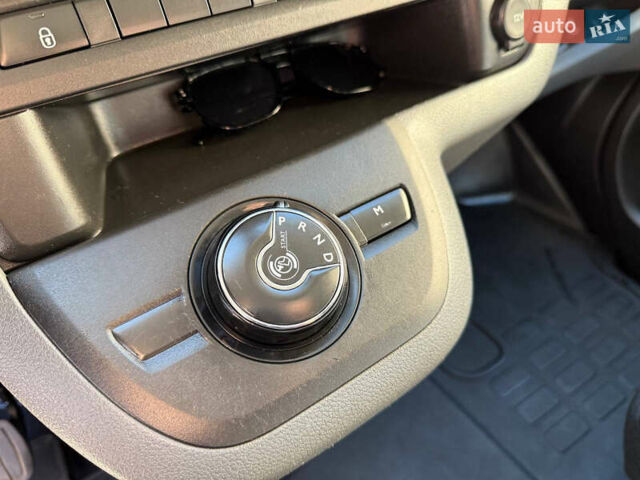 Черный Пежо Эксперт груз.-пасс., объемом двигателя 2 л и пробегом 208 тыс. км за 19700 $, фото 40 на Automoto.ua