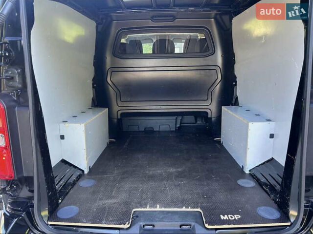 Черный Пежо Эксперт груз.-пасс., объемом двигателя 2 л и пробегом 162 тыс. км за 26800 $, фото 11 на Automoto.ua