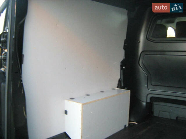 Черный Пежо Эксперт груз.-пасс., объемом двигателя 2 л и пробегом 162 тыс. км за 26300 $, фото 30 на Automoto.ua