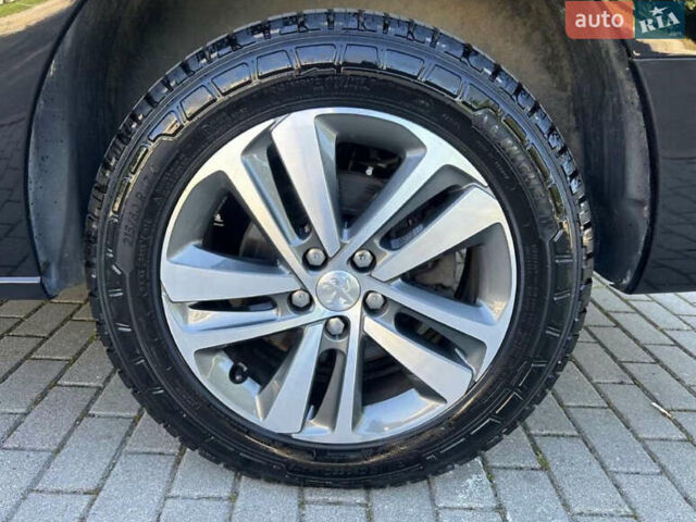 Черный Пежо Эксперт груз.-пасс., объемом двигателя 2 л и пробегом 162 тыс. км за 26800 $, фото 9 на Automoto.ua