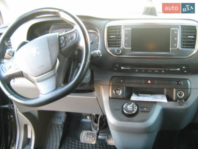 Черный Пежо Эксперт груз.-пасс., объемом двигателя 2 л и пробегом 162 тыс. км за 26300 $, фото 22 на Automoto.ua