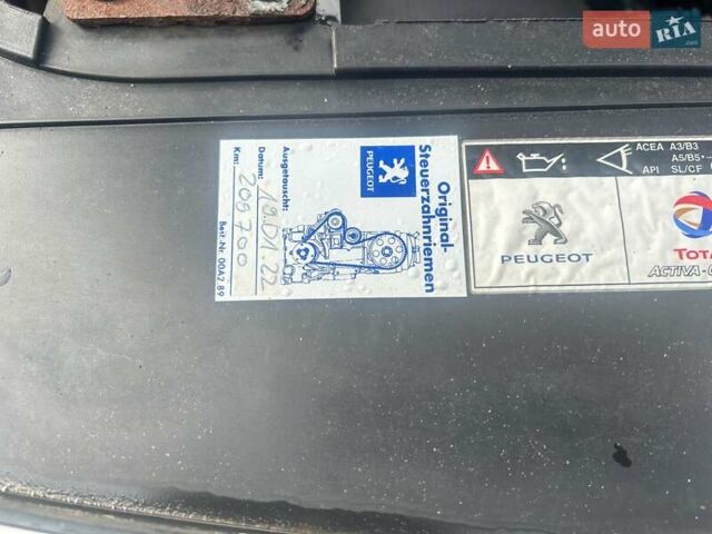 Фиолетовый Пежо Эксперт груз.-пасс., объемом двигателя 2 л и пробегом 283 тыс. км за 12850 $, фото 27 на Automoto.ua