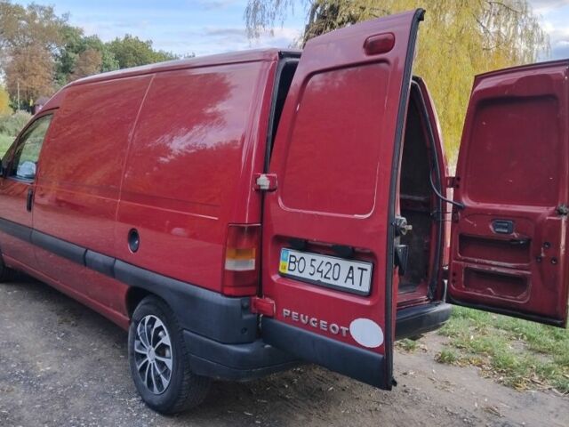 Пежо Эксперт груз.-пасс. 2005 в Тлумаче на Automoto.ua Красный Пежо Эксперт груз.-пасс., объемом двигателя 2 л и пробегом 400 тыс. км за 3250 $, фото 3 на Automoto.ua