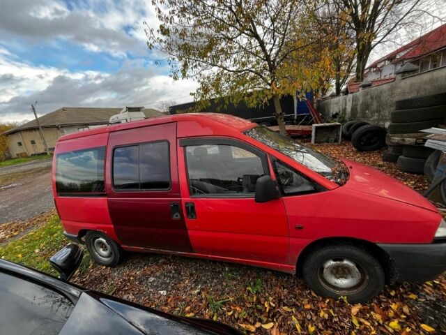 Червоний Пежо Експерт вант.-пас., об'ємом двигуна 1.9 л та пробігом 591 тис. км за 800 $, фото 4 на Automoto.ua
