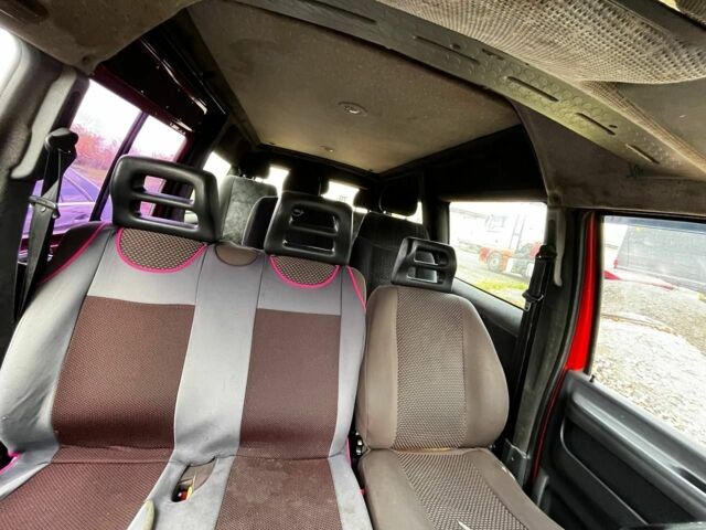 Червоний Пежо Експерт вант.-пас., об'ємом двигуна 1.9 л та пробігом 591 тис. км за 800 $, фото 5 на Automoto.ua