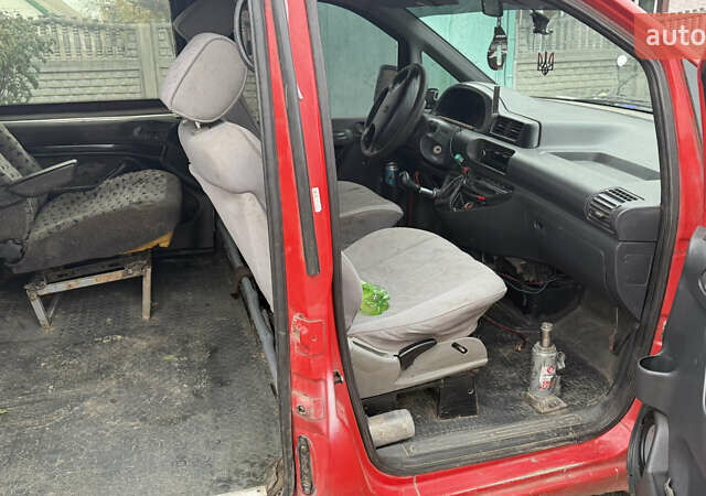 Красный Пежо Эксперт груз.-пасс., объемом двигателя 1.91 л и пробегом 388 тыс. км за 1500 $, фото 3 на Automoto.ua