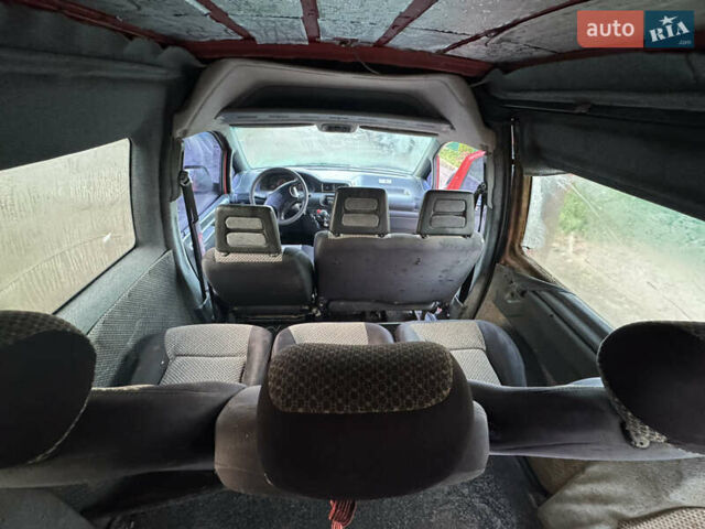 Пежо Эксперт груз.-пасс. 2000 в Виннице на Automoto.ua Красный Пежо Эксперт груз.-пасс., объемом двигателя 1.97 л и пробегом 370 тыс. км за 2700 $, фото 13 на Automoto.ua