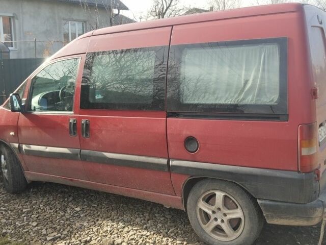 Красный Пежо Эксперт груз.-пасс., объемом двигателя 1.9 л и пробегом 325 тыс. км за 3050 $, фото 2 на Automoto.ua