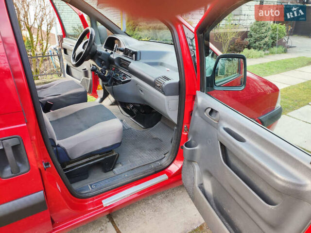 Червоний Пежо Експерт вант.-пас., об'ємом двигуна 2 л та пробігом 274 тис. км за 5500 $, фото 12 на Automoto.ua