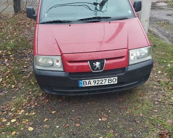 Красный Пежо Эксперт груз.-пасс., объемом двигателя 1.87 л и пробегом 214 тыс. км за 5500 $, фото 3 на Automoto.ua