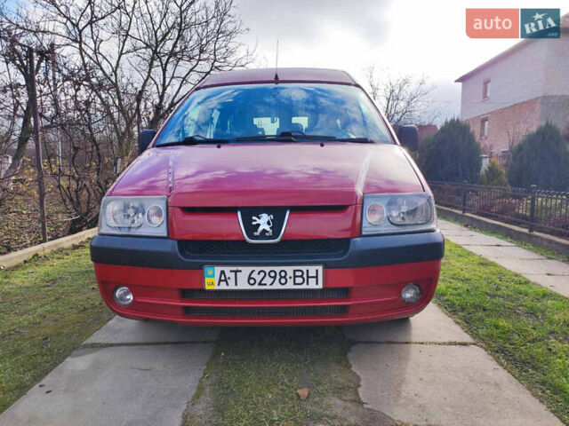 Червоний Пежо Експерт вант.-пас., об'ємом двигуна 2 л та пробігом 274 тис. км за 5500 $, фото 1 на Automoto.ua
