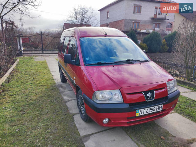 Червоний Пежо Експерт вант.-пас., об'ємом двигуна 2 л та пробігом 274 тис. км за 5500 $, фото 3 на Automoto.ua