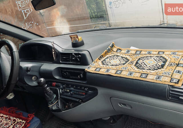 Красный Пежо Эксперт груз.-пасс., объемом двигателя 2 л и пробегом 580 тыс. км за 5100 $, фото 22 на Automoto.ua