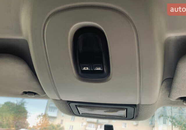 Красный Пежо Эксперт груз.-пасс., объемом двигателя 2 л и пробегом 580 тыс. км за 5100 $, фото 23 на Automoto.ua