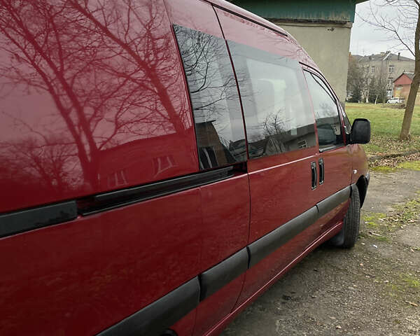 Красный Пежо Эксперт груз.-пасс., объемом двигателя 2 л и пробегом 340 тыс. км за 4200 $, фото 9 на Automoto.ua