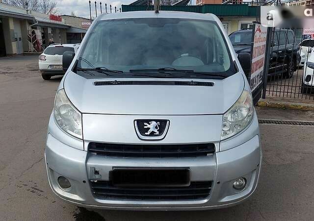 Пежо Эксперт груз.-пасс., объемом двигателя 1.6 л и пробегом 520 тыс. км за 5999 $, фото 1 на Automoto.ua