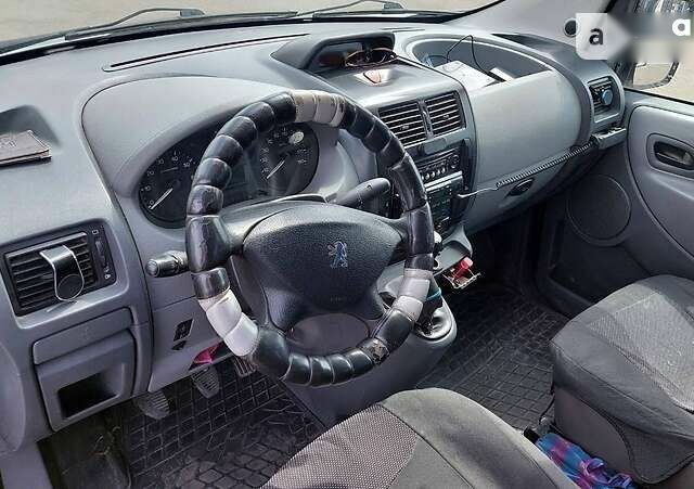 Пежо Эксперт груз.-пасс., объемом двигателя 1.6 л и пробегом 520 тыс. км за 5999 $, фото 14 на Automoto.ua