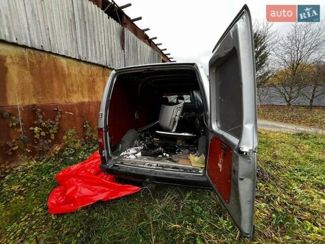 Пежо Эксперт груз.-пасс., объемом двигателя 2 л и пробегом 430 тыс. км за 1200 $, фото 3 на Automoto.ua