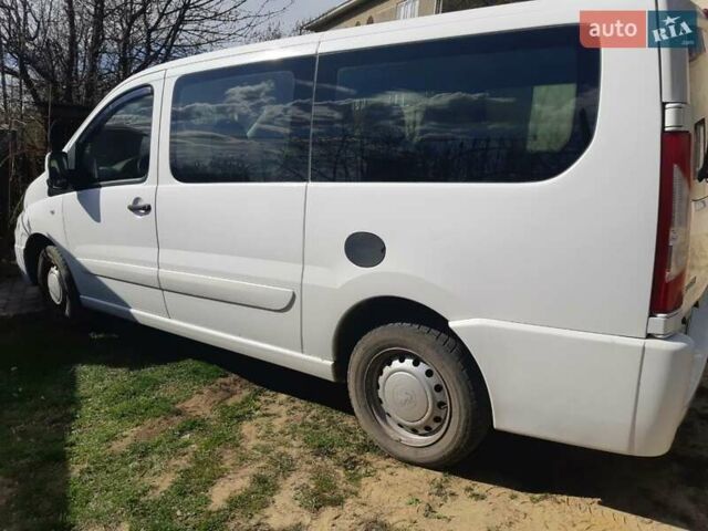 Пежо Эксперт груз.-пасс., объемом двигателя 2 л и пробегом 199 тыс. км за 6500 $, фото 3 на Automoto.ua