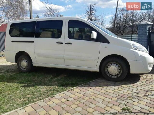Пежо Эксперт груз.-пасс., объемом двигателя 2 л и пробегом 199 тыс. км за 6500 $, фото 2 на Automoto.ua