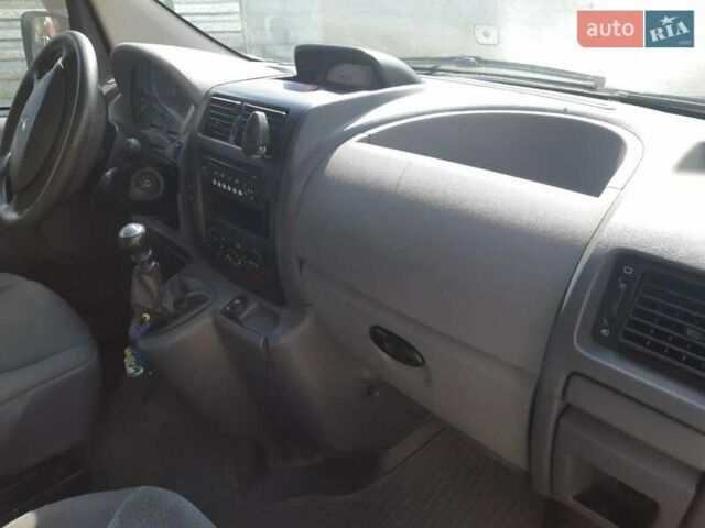 Пежо Эксперт груз.-пасс., объемом двигателя 2 л и пробегом 199 тыс. км за 6500 $, фото 12 на Automoto.ua