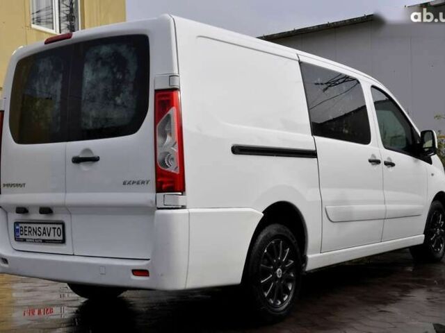 Пежо Эксперт груз.-пасс., объемом двигателя 2 л и пробегом 240 тыс. км за 8999 $, фото 8 на Automoto.ua