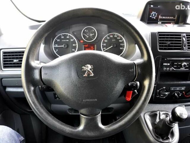 Пежо Эксперт груз.-пасс., объемом двигателя 2 л и пробегом 240 тыс. км за 8999 $, фото 26 на Automoto.ua