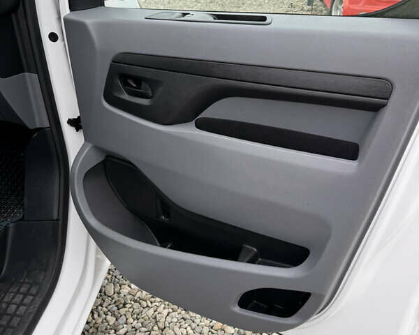 Пежо Эксперт груз.-пасс. 2017 в Ивано-Франковске на Automoto.ua Пежо Эксперт груз.-пасс., объемом двигателя 1.56 л и пробегом 157 тыс. км за 12700 $, фото 18 на Automoto.ua