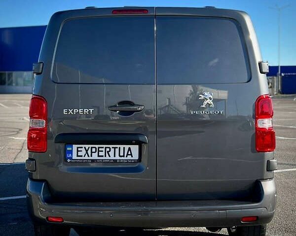 Пежо Эксперт груз.-пасс., объемом двигателя 2 л и пробегом 229 тыс. км за 17500 $, фото 3 на Automoto.ua