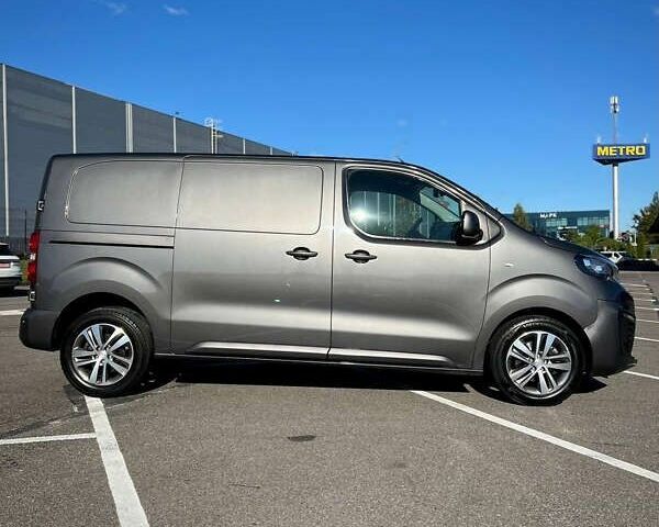 Пежо Эксперт груз.-пасс., объемом двигателя 2 л и пробегом 229 тыс. км за 17500 $, фото 1 на Automoto.ua