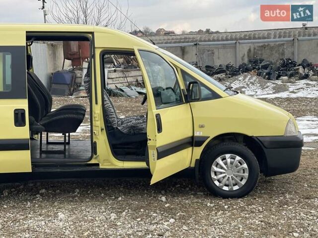 Жовтий Пежо Експерт вант.-пас., об'ємом двигуна 1.9 л та пробігом 244 тис. км за 3899 $, фото 39 на Automoto.ua