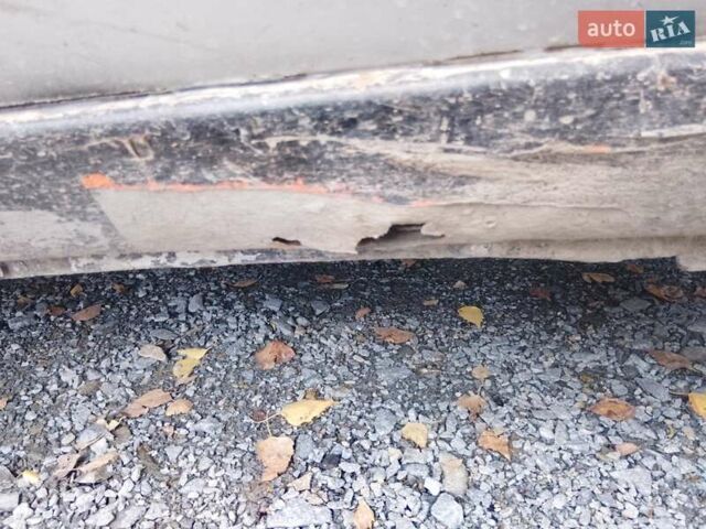 Серый Пежо Эксперт груз.-пасс., объемом двигателя 2 л и пробегом 295 тыс. км за 2800 $, фото 9 на Automoto.ua