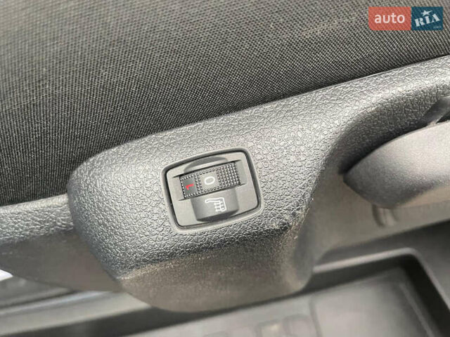 Серый Пежо Эксперт груз.-пасс., объемом двигателя 2 л и пробегом 53 тыс. км за 16700 $, фото 26 на Automoto.ua