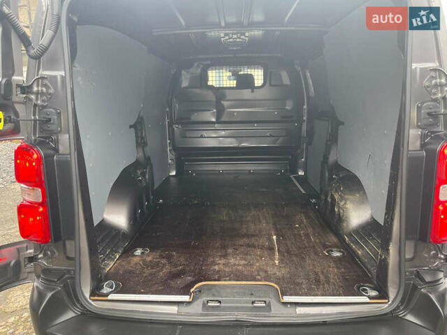 Серый Пежо Эксперт груз.-пасс., объемом двигателя 2 л и пробегом 53 тыс. км за 16700 $, фото 16 на Automoto.ua