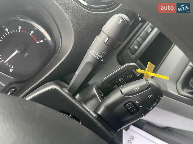 Серый Пежо Эксперт груз.-пасс., объемом двигателя 2 л и пробегом 53 тыс. км за 16700 $, фото 33 на Automoto.ua