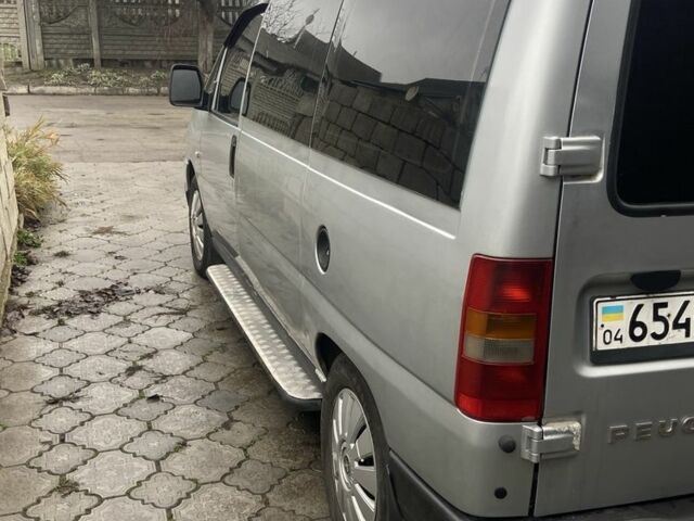Серый Пежо Эксперт груз.-пасс., объемом двигателя 2 л и пробегом 390 тыс. км за 5500 $, фото 1 на Automoto.ua