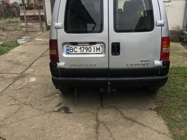 Серый Пежо Эксперт груз.-пасс., объемом двигателя 2 л и пробегом 350 тыс. км за 5000 $, фото 2 на Automoto.ua