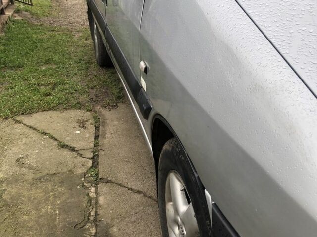 Серый Пежо Эксперт груз.-пасс., объемом двигателя 2 л и пробегом 350 тыс. км за 5000 $, фото 5 на Automoto.ua